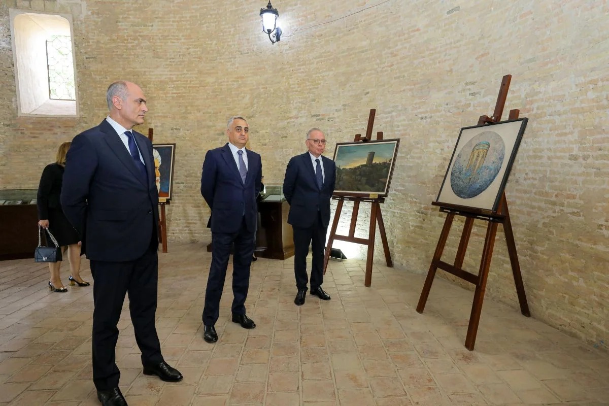 Naxçıvanda “Konstitusiya: hüquqi və demokratik islahatların mənbəyi, suverenliyin hüquqi əsası” mövzusunda konfrans keçirilib (FOTO)