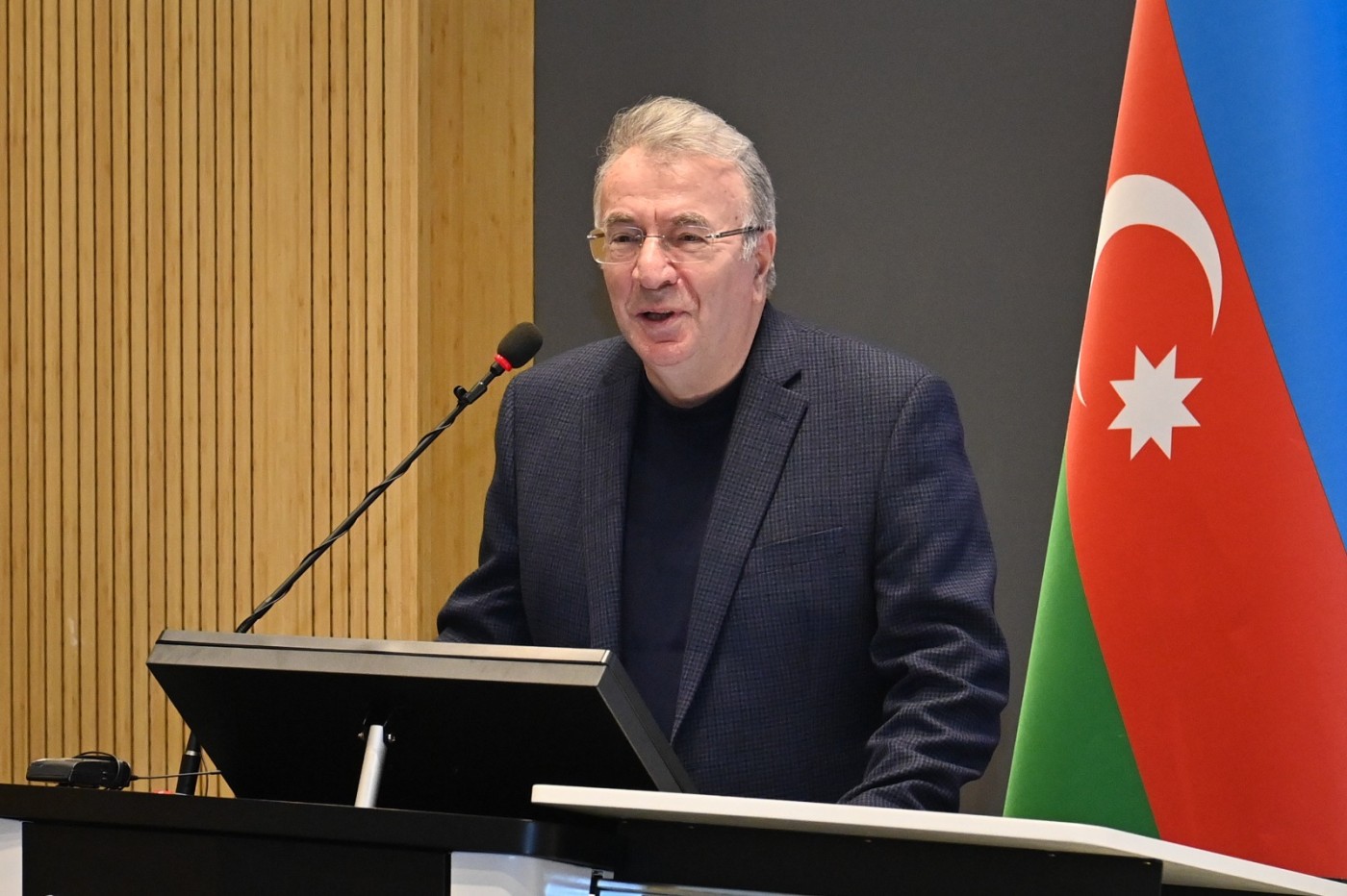 Dünya şöhrətli alim Məsud Əfəndiyev AzMİU rektorunun müşaviri təyin edildi (FOTO)