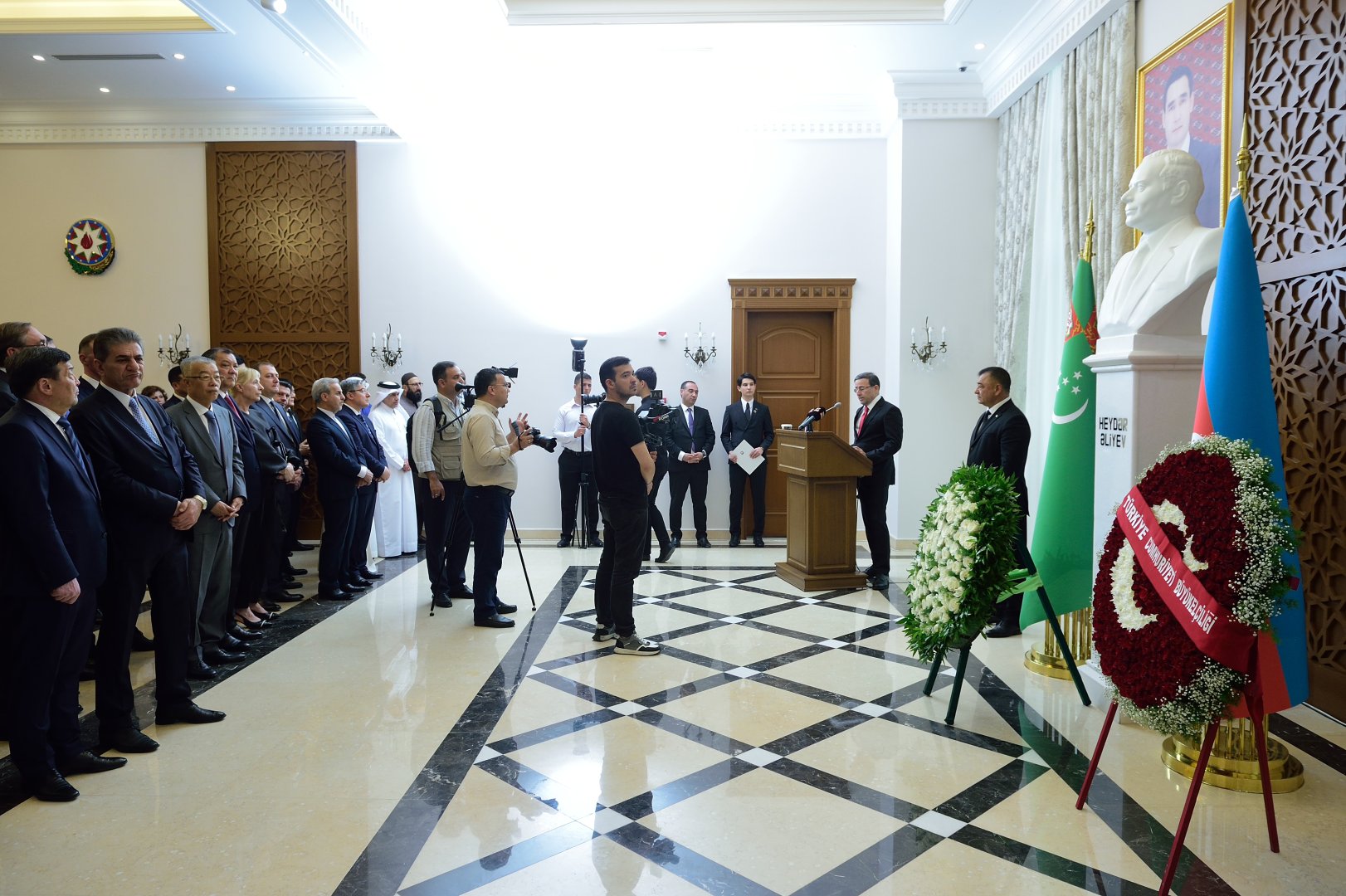 Türkmənistanda 28 May - Müstəqillik Günü qeyd olunub (FOTO)