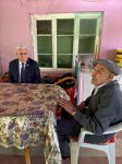 Vüqar Rəhimzadə Ordubadda şəhid ailələrini və Culfada 100 yaşlı sakini evlərində ziyarət edib (FOTO)