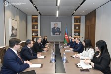 Azərbaycan-ABŞ əlaqələrinin cari vəziyyəti və perspektivləri müzakirə olunub (FOTO)