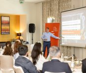 PwC Azərbaycan rəhbər işçilər üçün BMHS və Dayanıqlı İnkişaf Hesabatlılığı sahəsində ən son yeniliklərə dair eksklüziv təlim keçirib (FOTO)