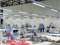 Laçınlıların çalışdığı “LATIFA” tikiş fabrikində gündə 2 min tekstil məhsulu istehsal olunacaq (FOTO)