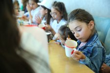 “Mən qəhrəman övladıyam” devizi ilə bir qrup şəhid övladı üçün gəzinti təşkil olunub (FOTO)