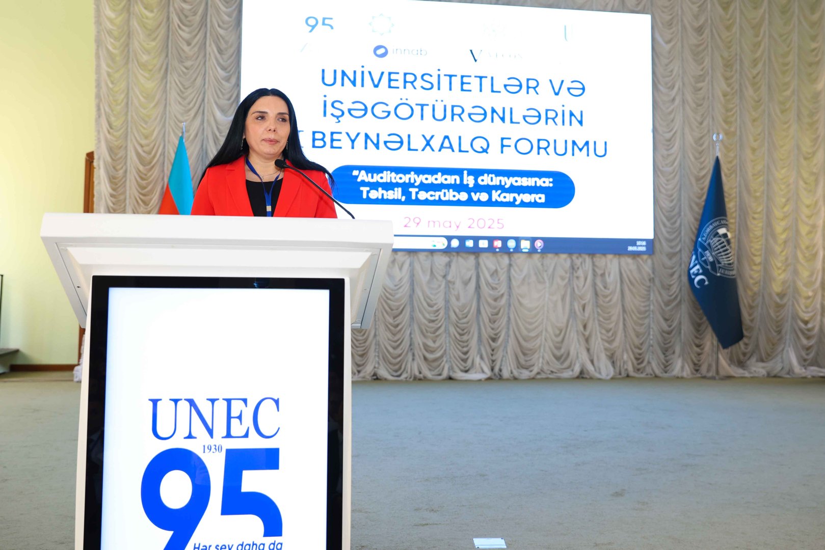 UNEC-də Universitetlər və İşəgötürənlərin I Beynəlxalq Forumu keçirilib (FOTO)