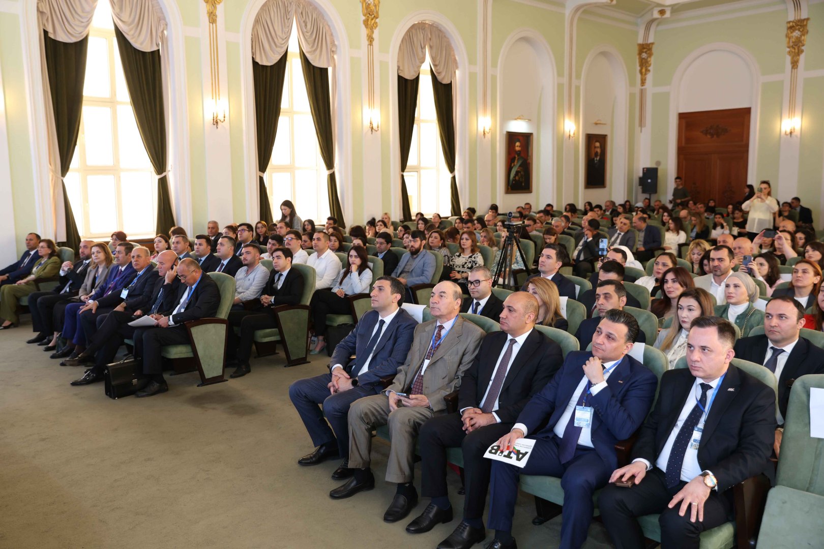 UNEC-də Universitetlər və İşəgötürənlərin I Beynəlxalq Forumu keçirilib (FOTO)