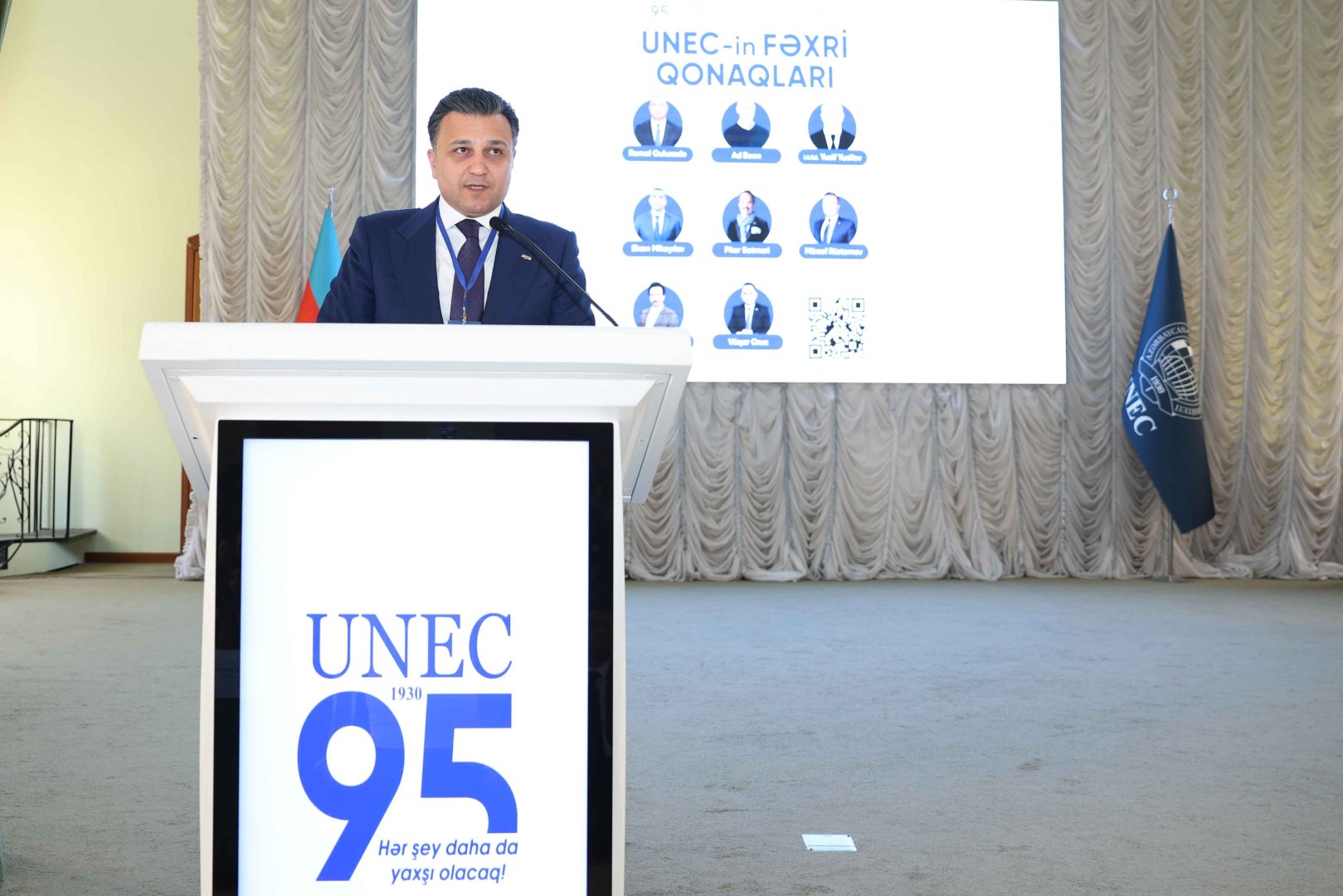 UNEC-də Universitetlər və İşəgötürənlərin I Beynəlxalq Forumu keçirilib (FOTO)