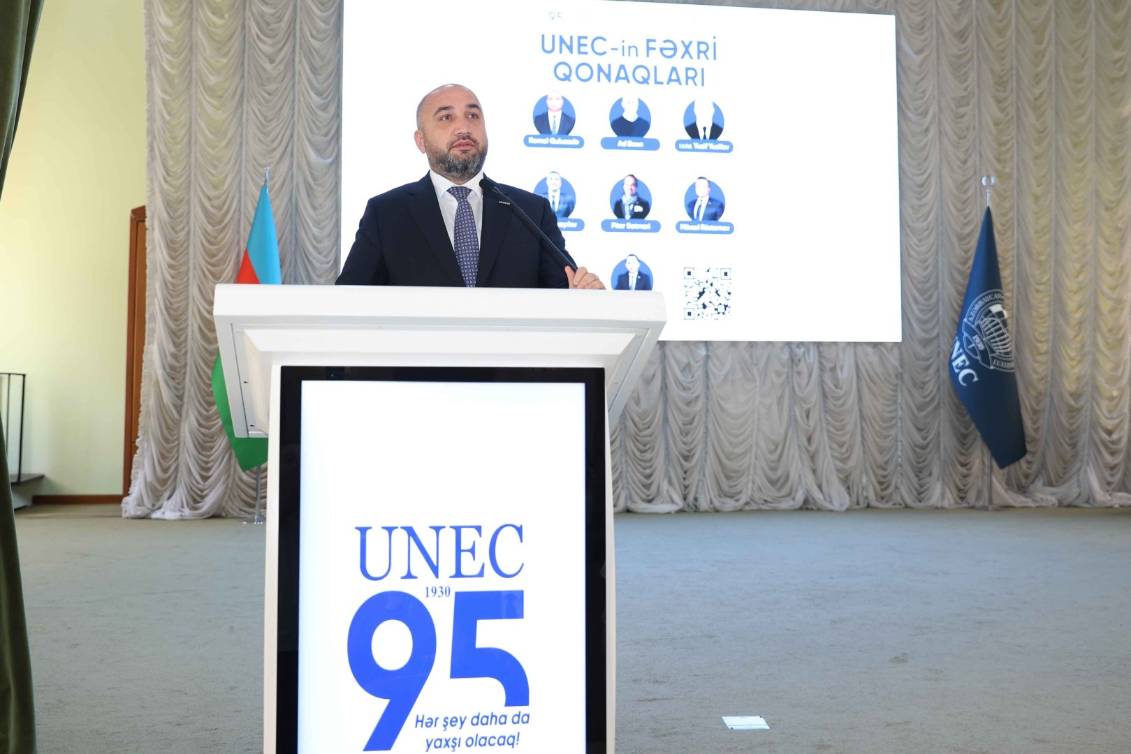 UNEC-də Universitetlər və İşəgötürənlərin I Beynəlxalq Forumu keçirilib (FOTO)