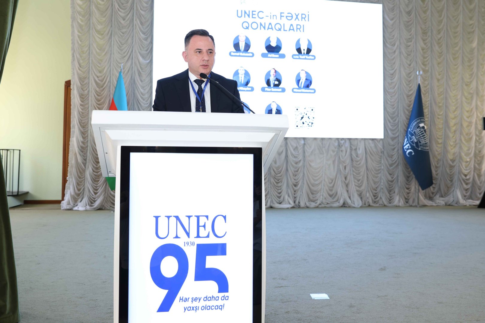 UNEC-də Universitetlər və İşəgötürənlərin I Beynəlxalq Forumu keçirilib (FOTO)