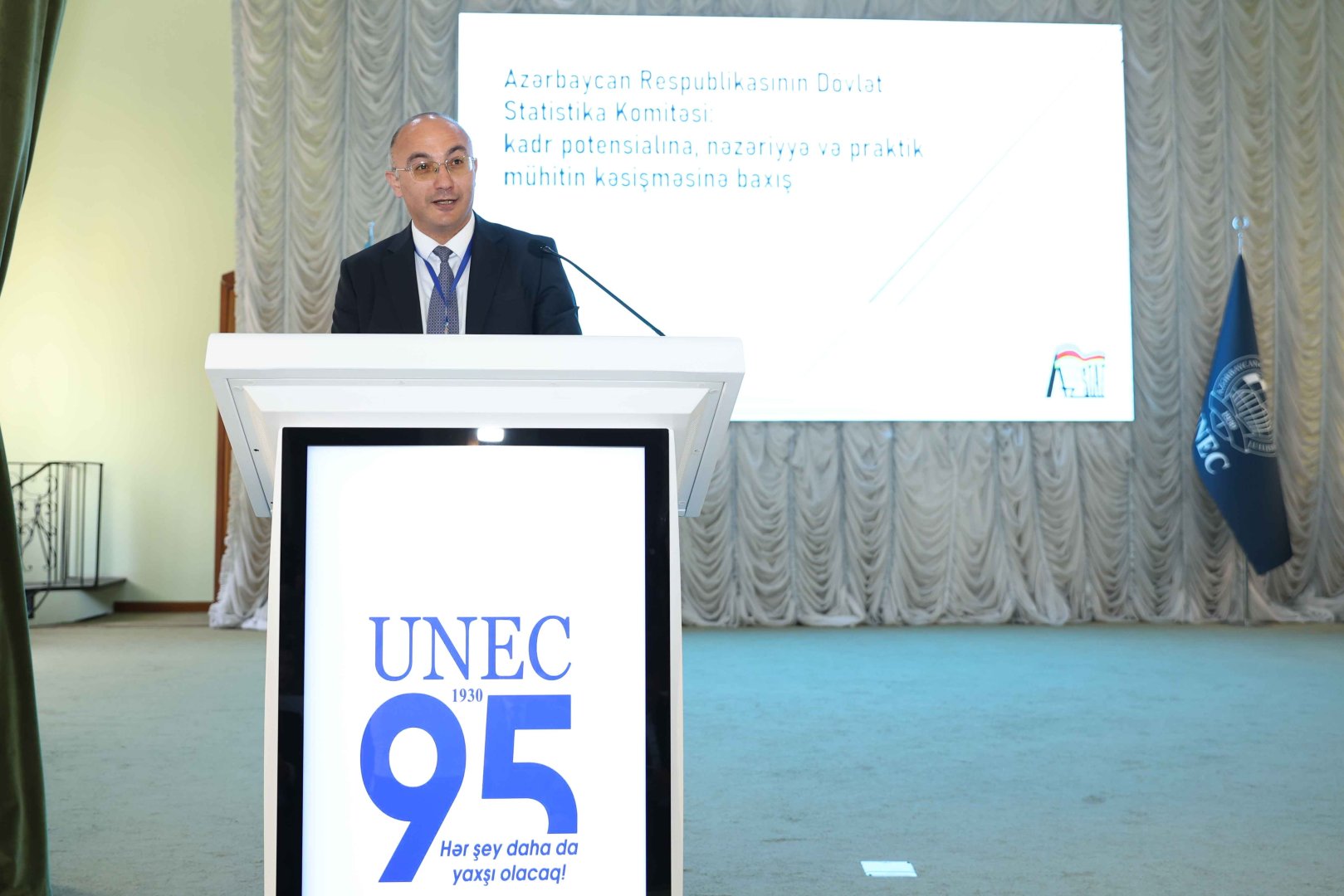 UNEC-də Universitetlər və İşəgötürənlərin I Beynəlxalq Forumu keçirilib (FOTO)