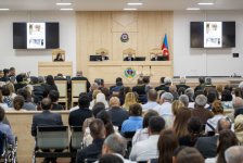 Gəncənin bombalanmasının Ermənistanın siyasi-hərbi rəhbərliyinin bilavasitə nəzarəti və tapşırığı əsasında həyata keçirildiyi məhkəmədə elan edilib (FOTO)