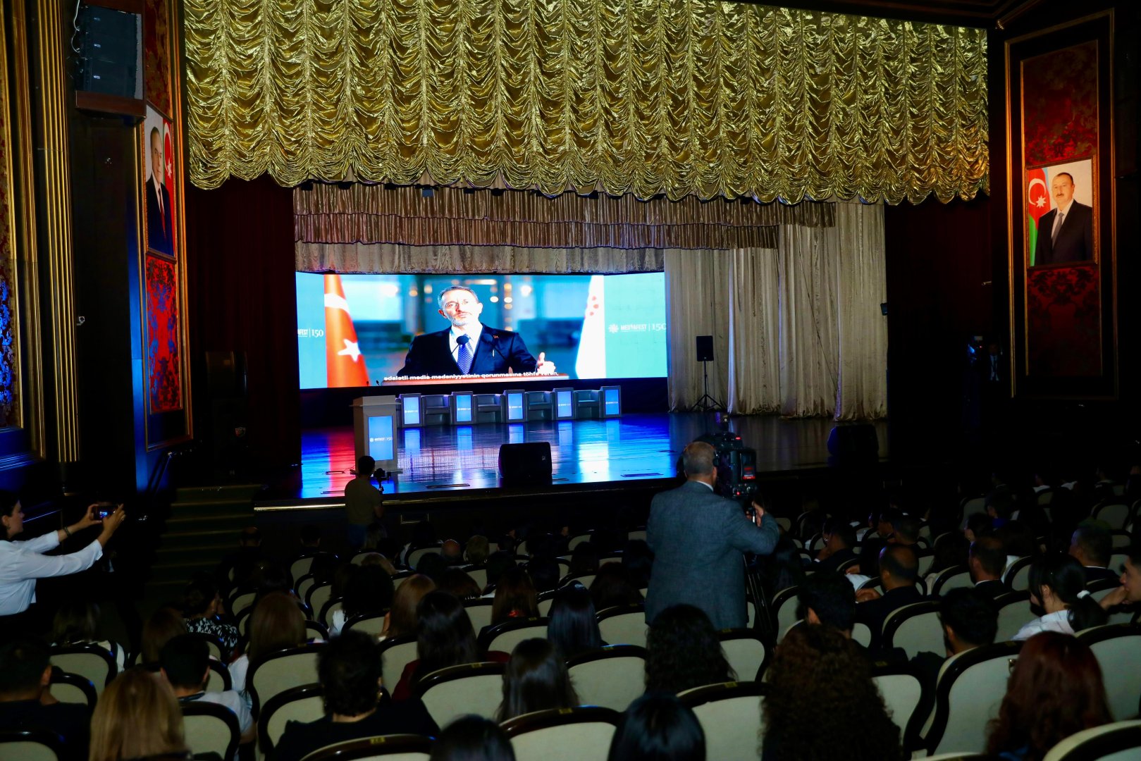 Azərbaycan mətbuatının həqiqət uğrunda apardığı mübarizəyə verdiyi töhfədən böyük məmnunluq duyuram - Fahrettin Altun