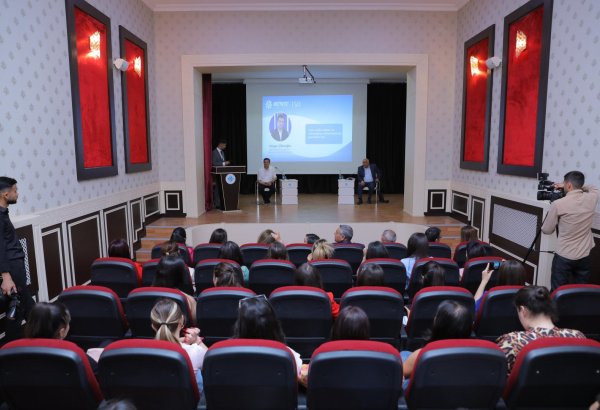 Naxçıvanda “MEDİAFEST-2025” çərçivəsində media tədqiqatçıları tələbələrlə görüşüb (FOTO)