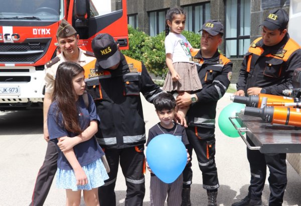 FHN-də şəhid övladları üçün “1 iyun – Uşaqların Beynəlxalq Müdafiəsi Günü” münasibətilə “açıq qapı günü” tədbirləri keçirilib (FOTO)