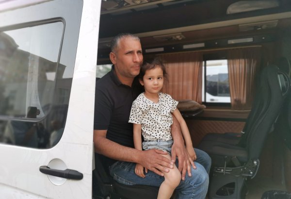 Laçın rayonunun Bəylik kəndinə növbəti köç karvanı yola salınıb (FOTO/VİDEO)