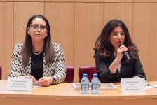 ADA Universitetində VII İngilis Dili Olimpiadasının qalibləri mükafatlandırılıblar (FOTO)