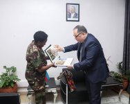 Azərbaycan səfiri Keniyada minatəmizləmə sahəsində dövlətlərarası əməkdaşlığı müzakirə edib (FOTO)
