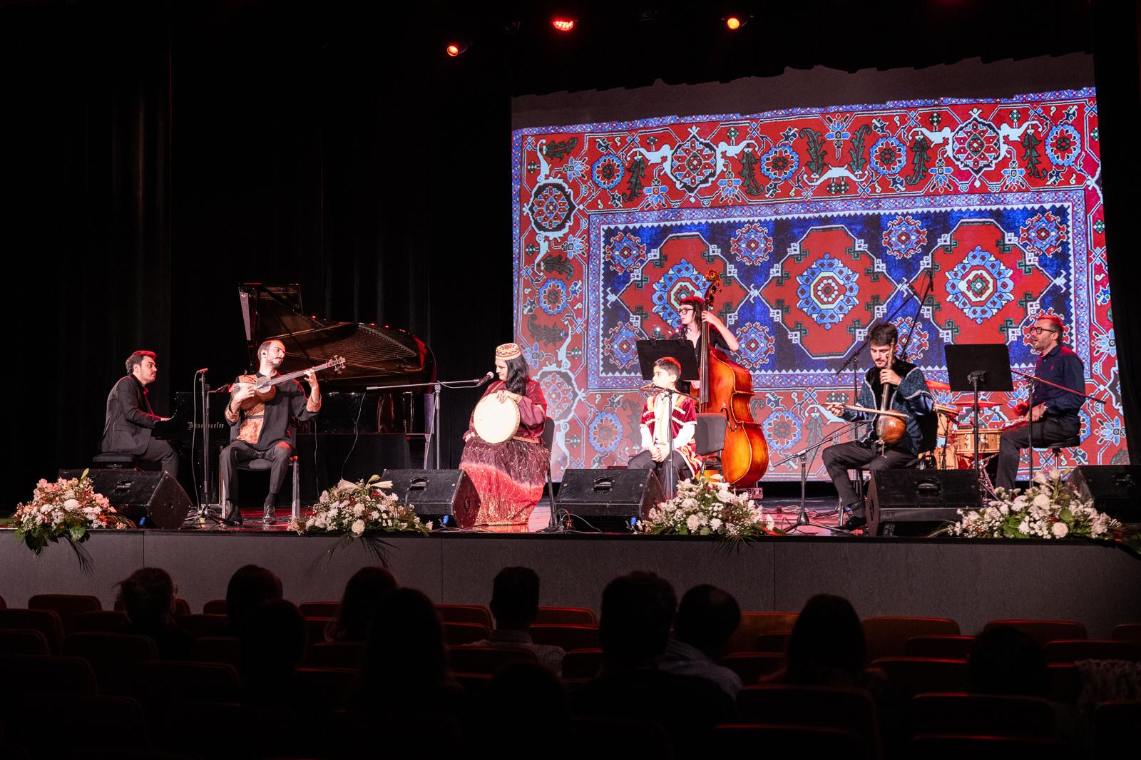 Latviyada “Konstitusiya və Suverenlik İli” çərçivəsində konsert keçirilib (FOTO)
