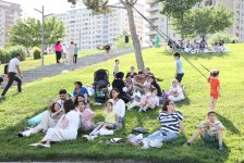 Heydər Əliyev Mərkəzinin parkında Uşaq festivalı keçirilib (FOTO)