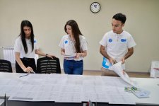 DİM şəhid övladlarına qiymətləndirmə kitabçalarını hədiyyə edib (FOTO)