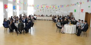 Bakıda məhkum analar övladları ilə birlikdə maraqlı vaxt keçiriblər (FOTO)