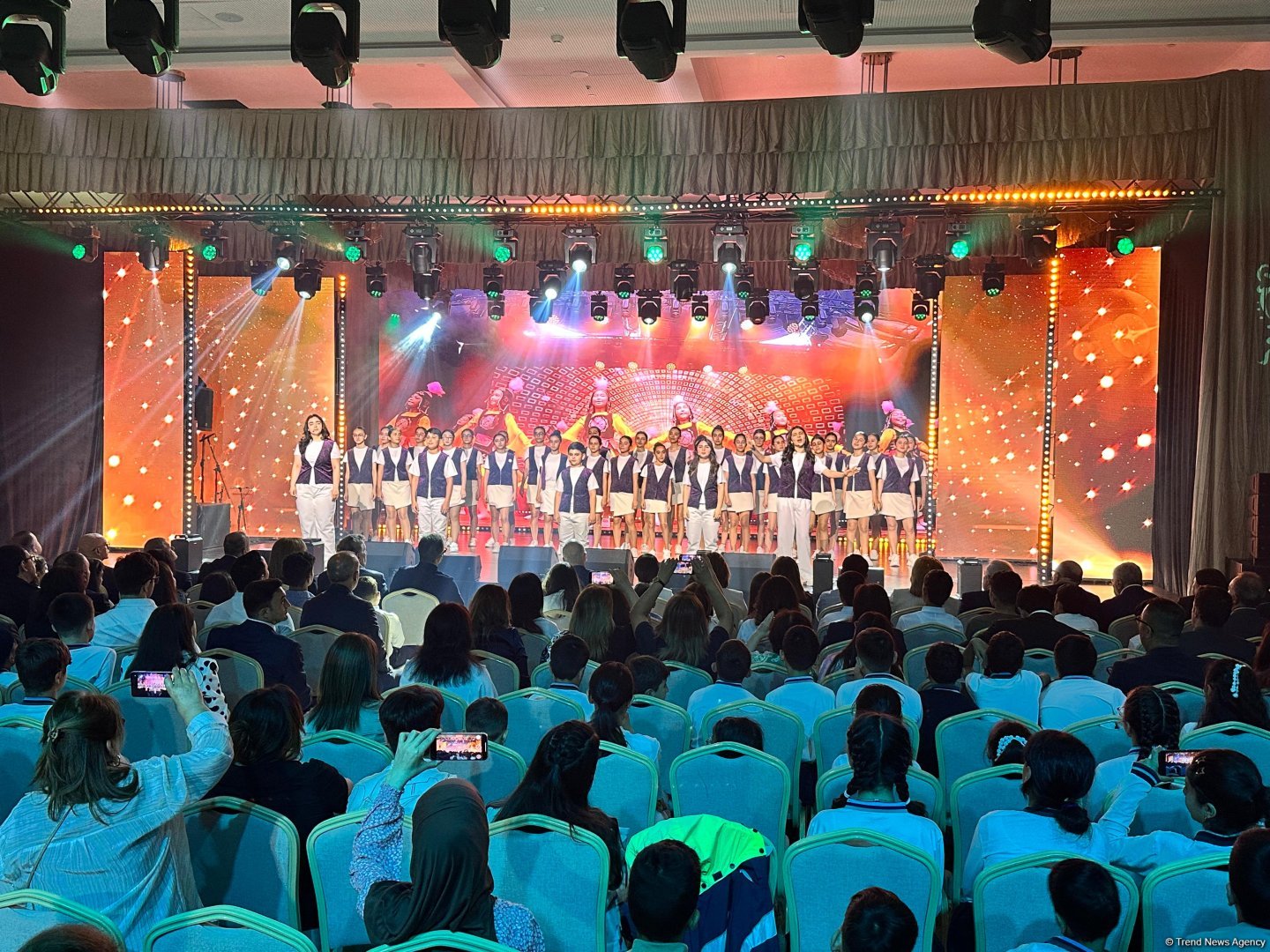 Şuşa beynəlxalq uşaq yaradıcılıq festivalı keçirilib (FOTO) (YENİLƏNİB)
