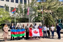 Bayrağımız Kanadanın Saskatun şəhərində ucaldılıb (FOTO)