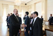 Prezident İlham Əliyev minifutbol üzrə dünya çempionatının qalibi olan Azərbaycan milli komandasının üzvlərini qəbul edib (FOTO/VİDEO) (YENİLƏNİB)
