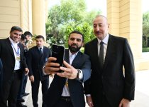 Prezident İlham Əliyev minifutbol üzrə dünya çempionatının qalibi olan Azərbaycan milli komandasının üzvlərini qəbul edib (FOTO/VİDEO) (YENİLƏNİB)
