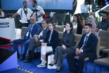 "Baku Energy Week” tədbiri çərçivəsində "Enerji sənayesində davamlılıq" mövzusunda panel müzakirəsi keçirilib (FOTO)