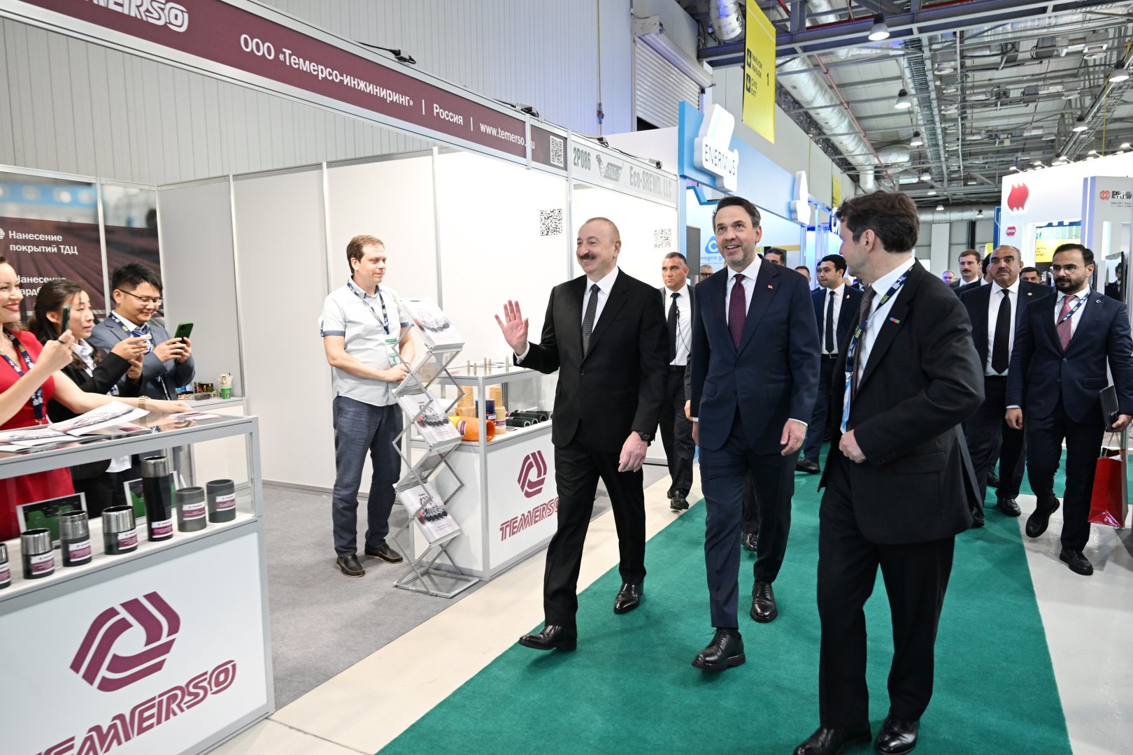 Prezident İlham Əliyev 30-cu “Caspian Oil and Gas”, 13-cü “Caspian Power” və 30-cu “Baku Energy Forum”un rəsmi açılış mərasimində çıxış edib (YENİLƏNİB-4) (FOTO/VİDEO)