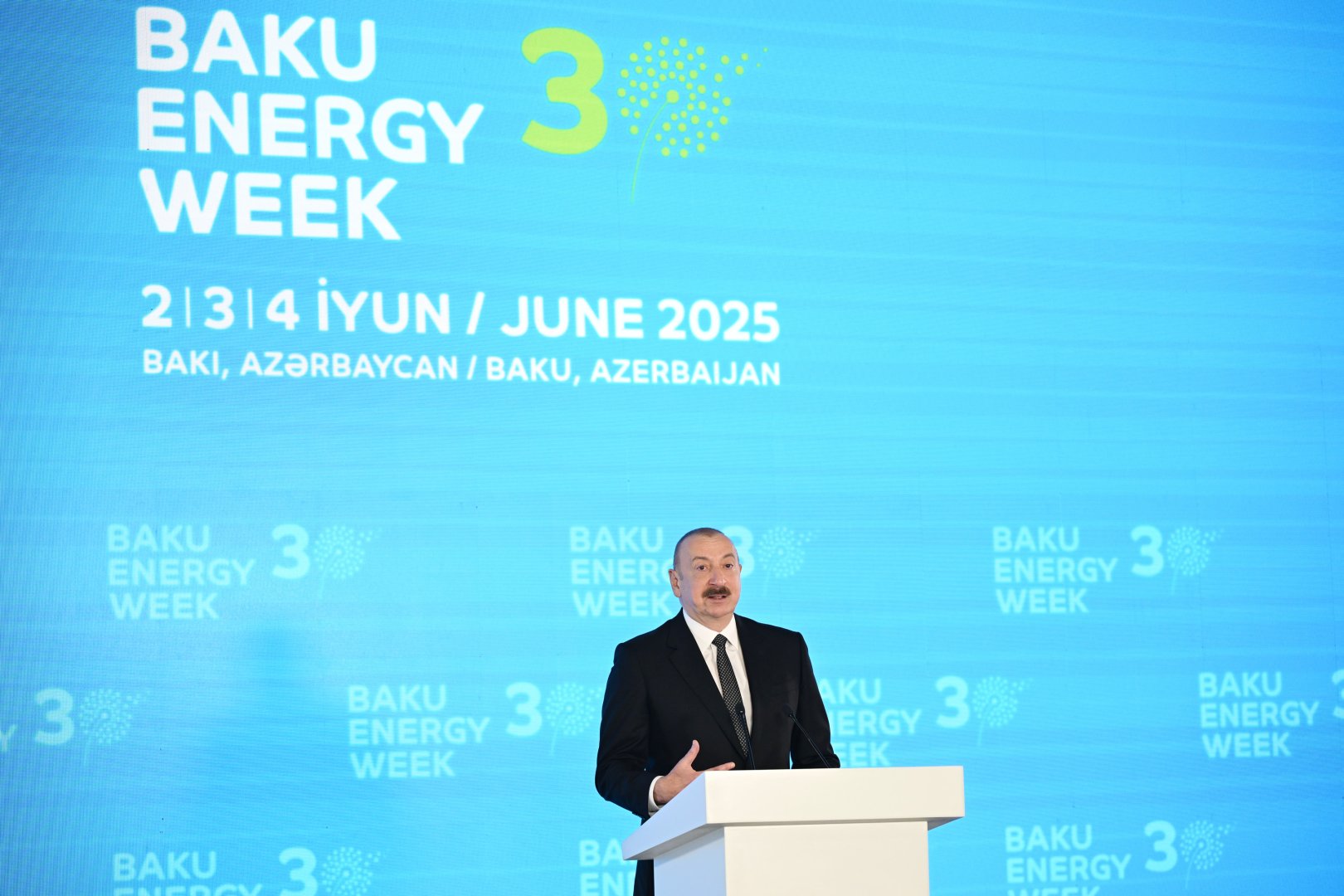 Prezident İlham Əliyev 30-cu “Caspian Oil and Gas”, 13-cü “Caspian Power” və 30-cu “Baku Energy Forum”un rəsmi açılış mərasimində çıxış edib (YENİLƏNİB-4) (FOTO/VİDEO)