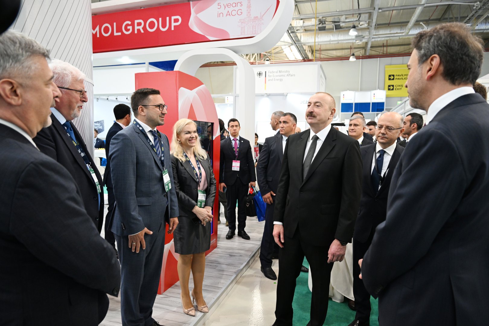 Prezident İlham Əliyev 30-cu “Caspian Oil and Gas”, 13-cü “Caspian Power” və 30-cu “Baku Energy Forum”un rəsmi açılış mərasimində çıxış edib (YENİLƏNİB-4) (FOTO/VİDEO)