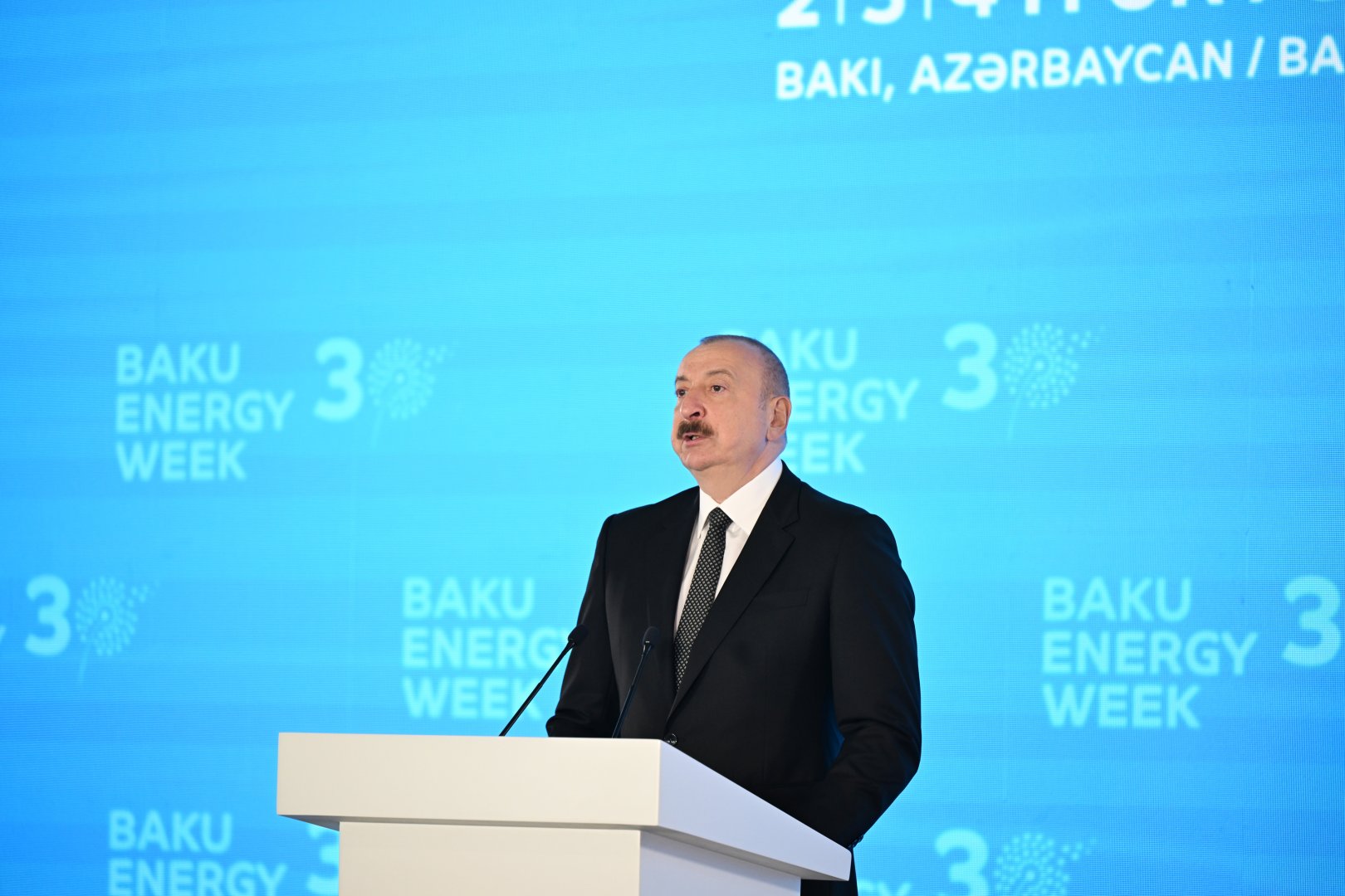 Prezident İlham Əliyev 30-cu “Caspian Oil and Gas”, 13-cü “Caspian Power” və 30-cu “Baku Energy Forum”un rəsmi açılış mərasimində çıxış edib (YENİLƏNİB-4) (FOTO/VİDEO)