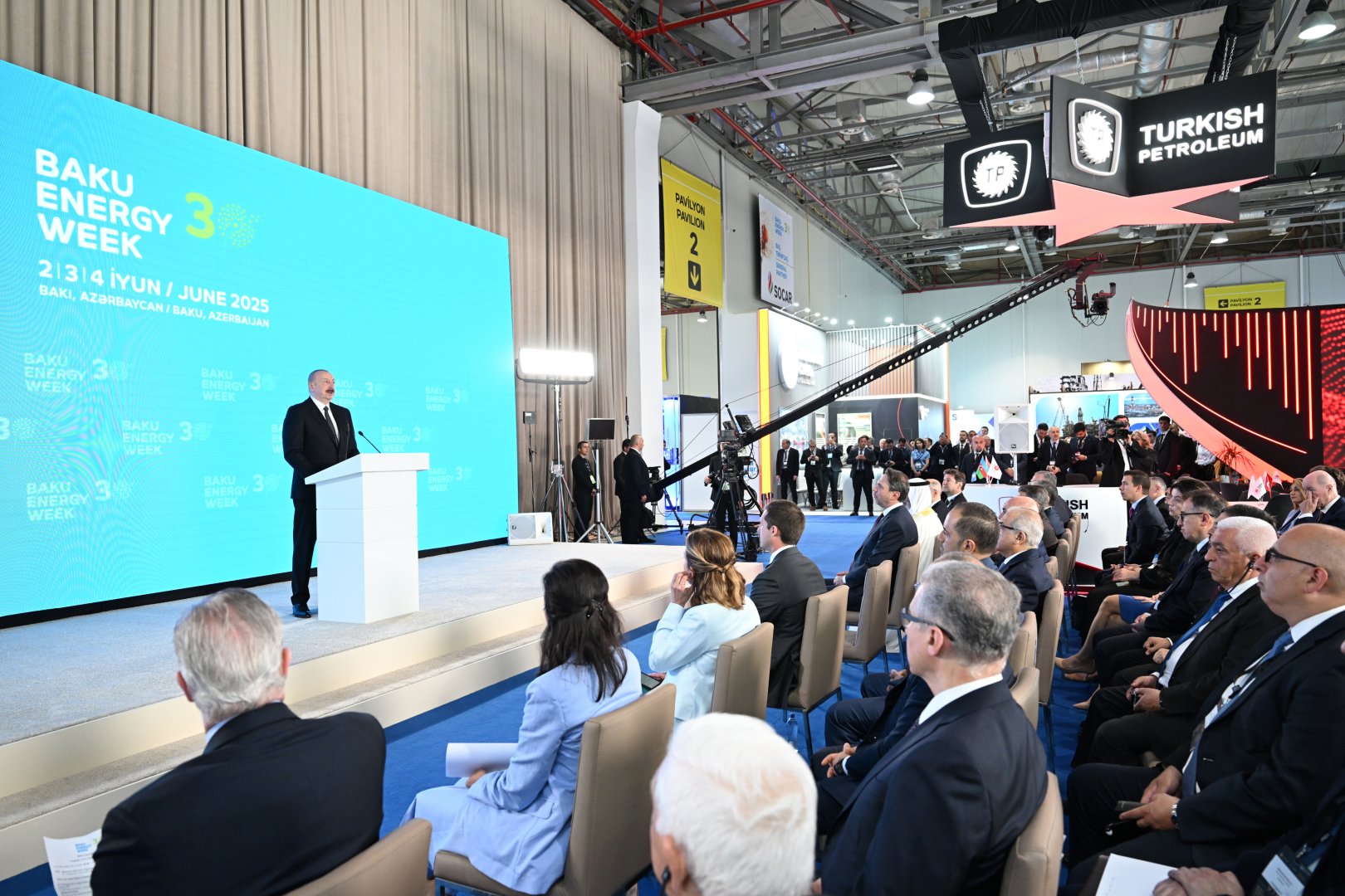 Prezident İlham Əliyev 30-cu “Caspian Oil and Gas”, 13-cü “Caspian Power” və 30-cu “Baku Energy Forum”un rəsmi açılış mərasimində çıxış edib (YENİLƏNİB-4) (FOTO/VİDEO)