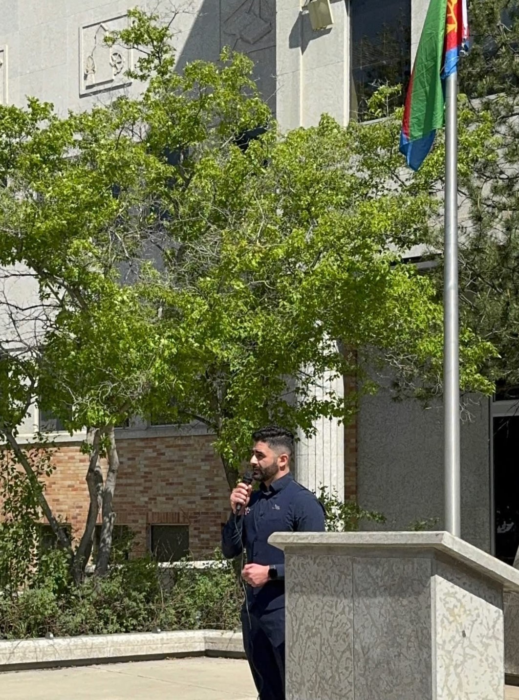 Bayrağımız Kanadanın Saskatun şəhərində ucaldılıb (FOTO)