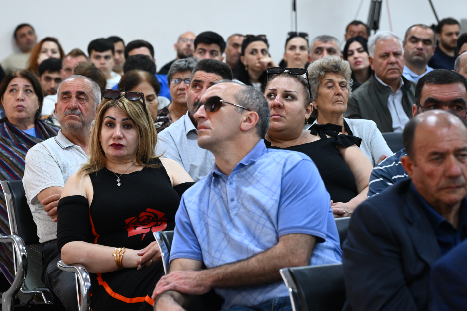 Vətən müharibəsində Ermənistan silahlı qüvvələrinin Azərbaycanın mülki infrastrukturuna ziyan vurması ilə bağlı sənədlər məhkəmədə tədqiq olunub (FOTO)