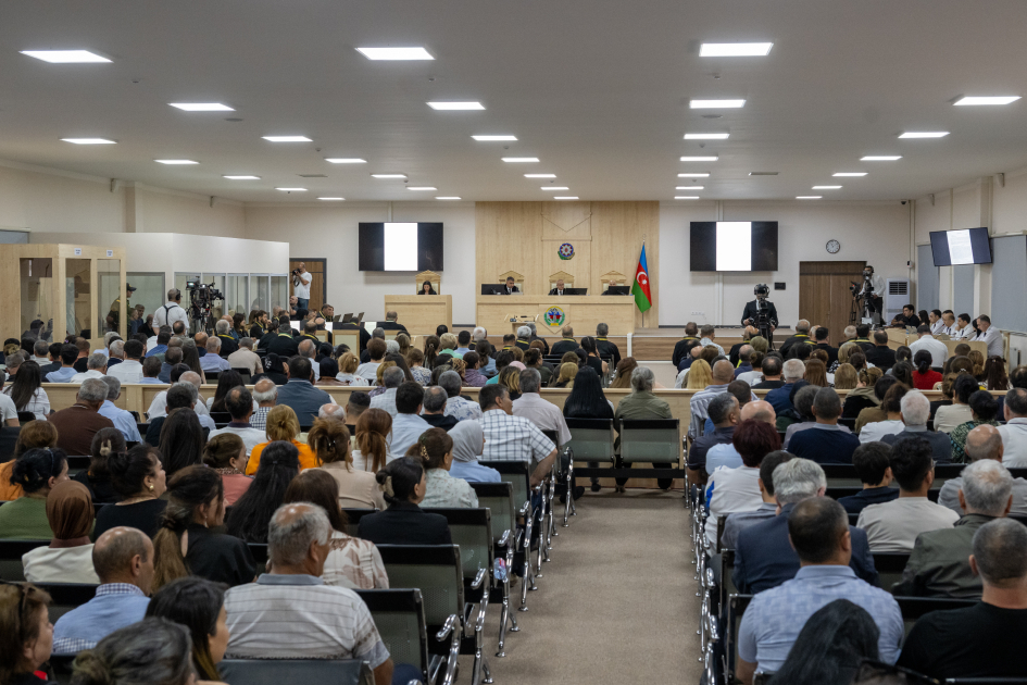 Vətən müharibəsində Ermənistan silahlı qüvvələrinin Azərbaycanın mülki infrastrukturuna ziyan vurması ilə bağlı sənədlər məhkəmədə tədqiq olunub (FOTO)