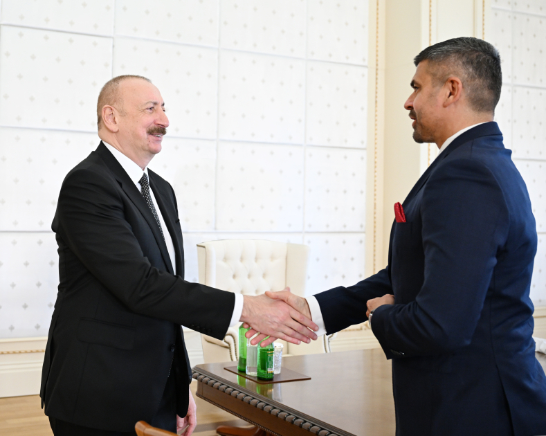 Prezident İlham Əliyev minifutbol üzrə dünya çempionatının qalibi olan Azərbaycan milli komandasının üzvlərini qəbul edib (FOTO) (YENİLƏNİB)