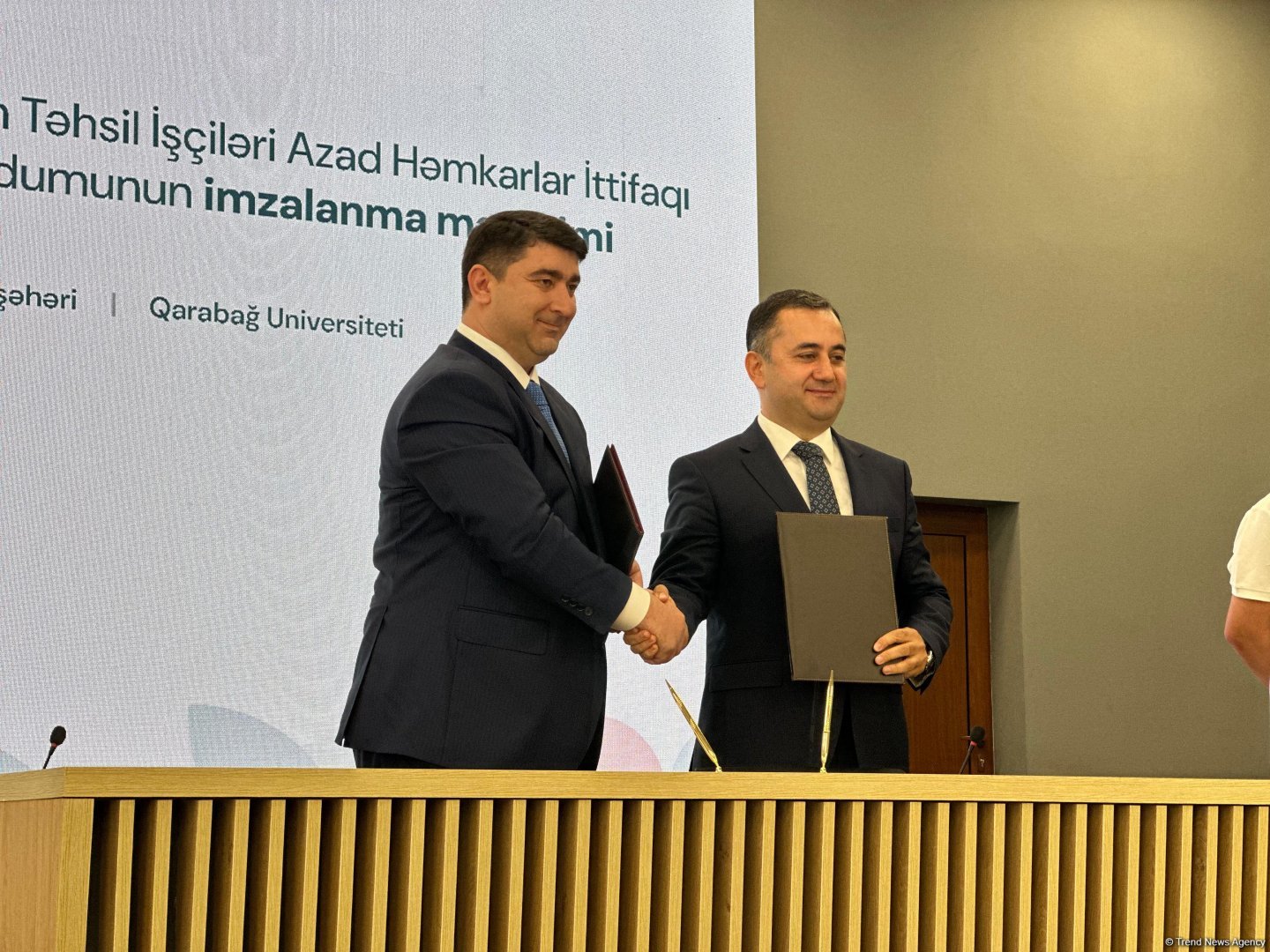 Qarabağ Universitetində yeni təqaüd proqramı üzrə qurum və şirkətlər arasında memorandum imzalanıb
