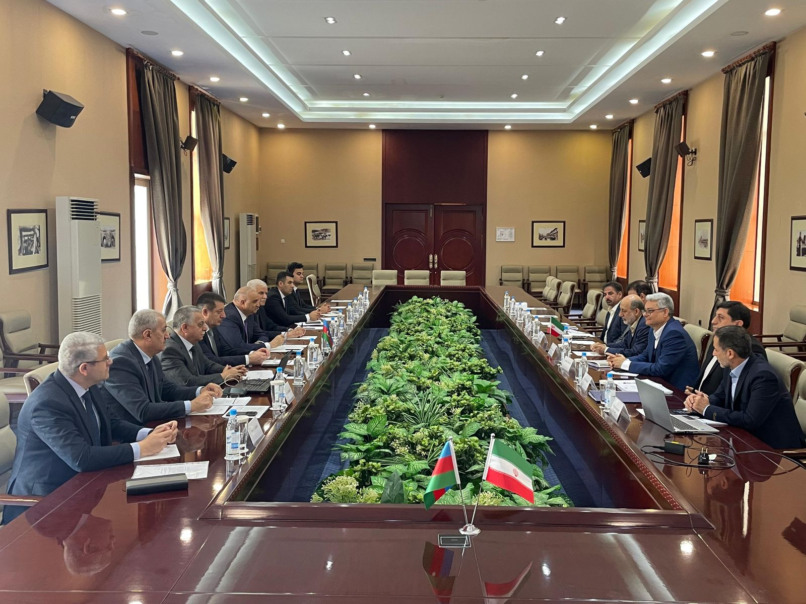 Azərbaycanla İran arasında Araz su anbarının iş rejimi və su bölgüsü müəyyənləşdirilib (FOTO)