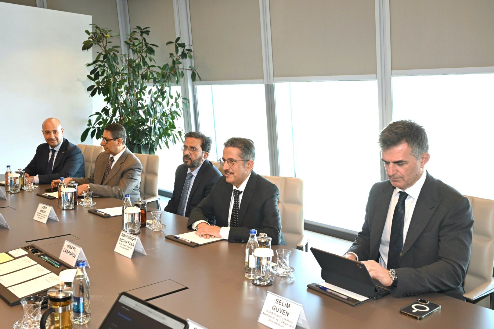 Azərbaycan “ACWA Power” şirkəti ilə qlobal enerji gündəliyinin prioritetlərini müzakirə edib (FOTO)