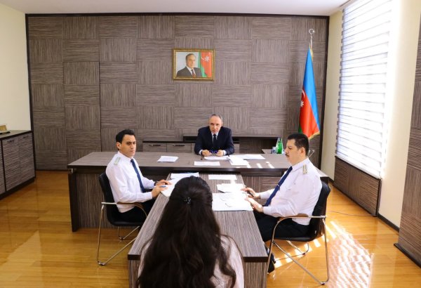 Baş prokuror Lənkəranda vətəndaşları qəbul edib (FOTO)
