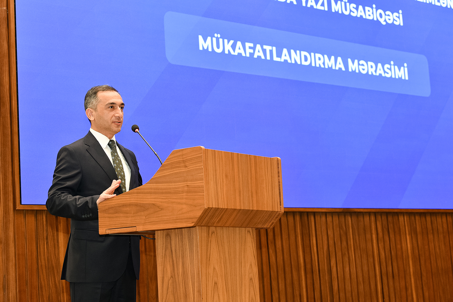 İKTA Agentliyi yazı müsabiqəsinin qaliblərini mükafatlandırdı (FOTO)