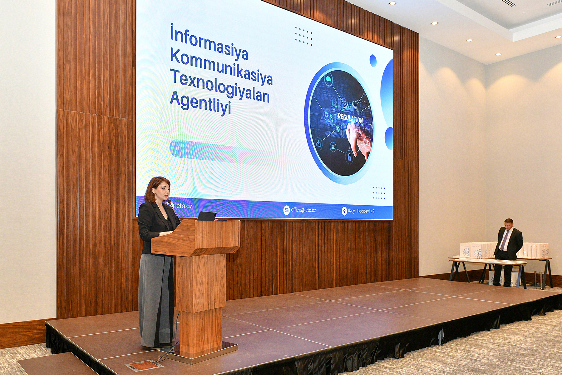 İKTA Agentliyi yazı müsabiqəsinin qaliblərini mükafatlandırdı (FOTO)