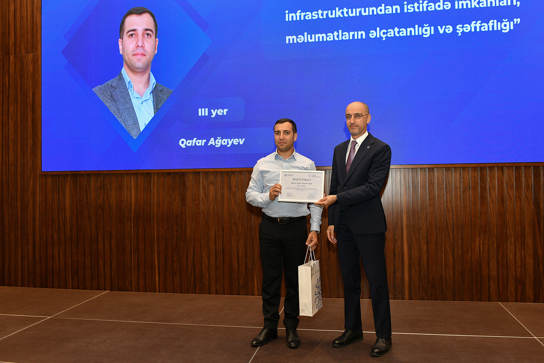 İKTA Agentliyi yazı müsabiqəsinin qaliblərini mükafatlandırdı (FOTO)