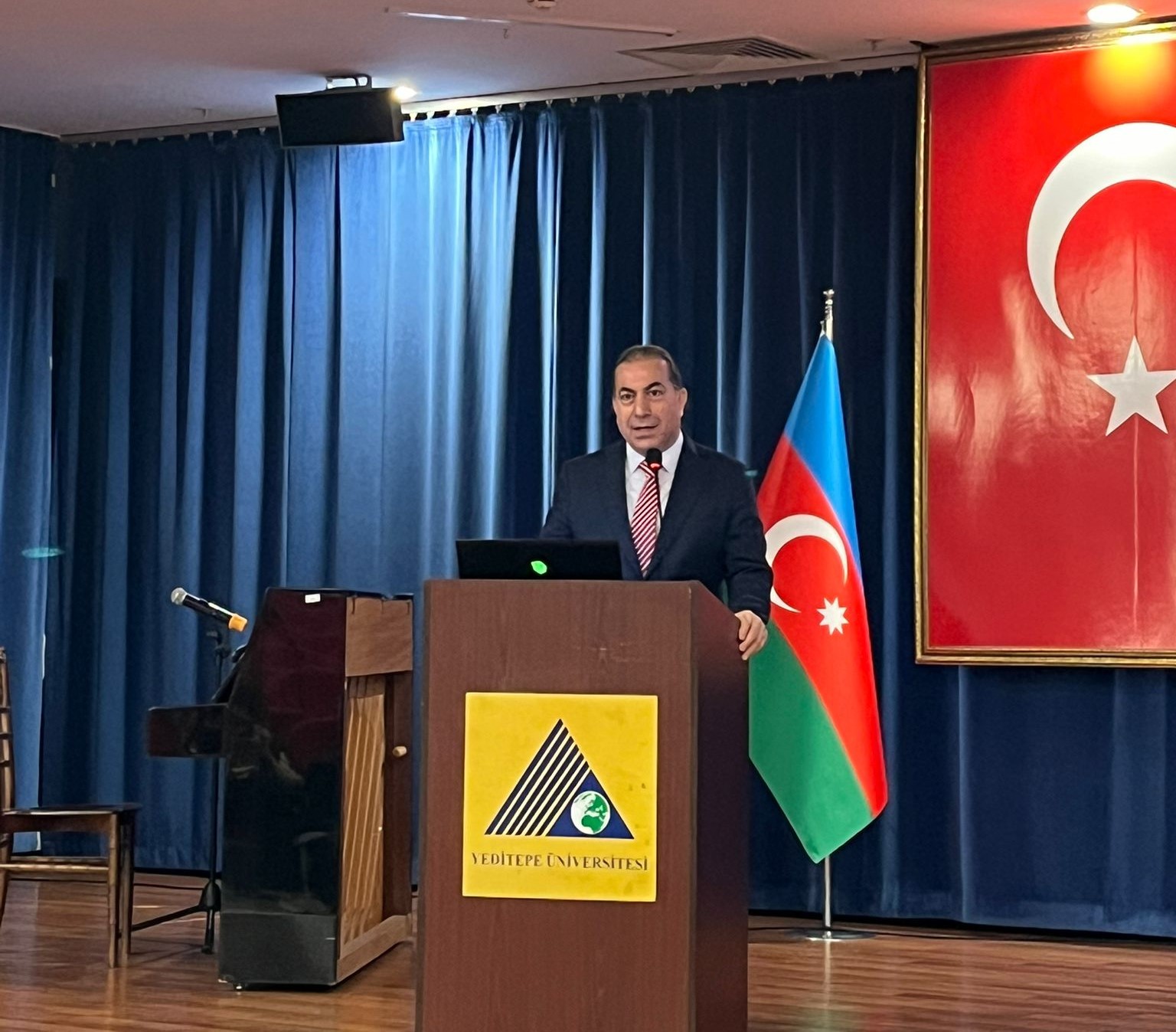 İstanbulda Azərbaycan-Türkiyə Müqayisəli Hüquq Simpoziumu keçirilib (FOTO)