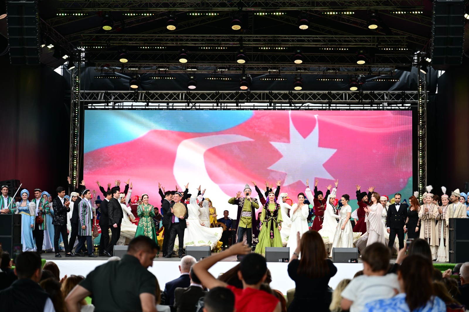 “MDB-nin mədəniyyət paytaxtı ili" çərçivəsində Laçında qala konsert olub (FOTO)