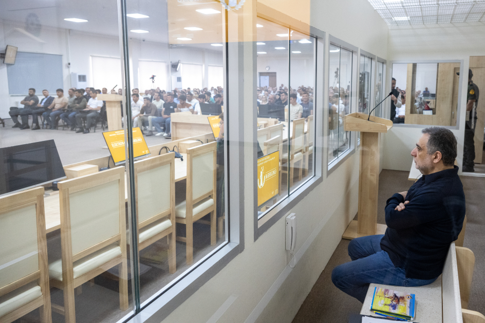 Ruben Vardanyanın məhkəməsində zərərçəkmiş şəxslərin ifadələri dinlənilib (FOTO)