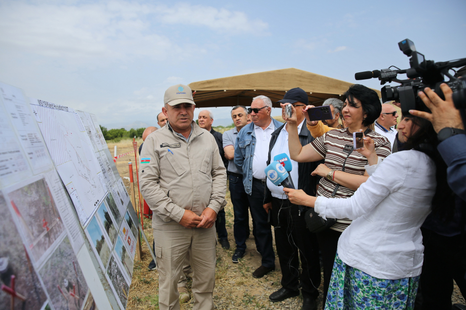 Ölkədə yaşanan siyasi həmrəyliyin təcəssümü (FOTO)